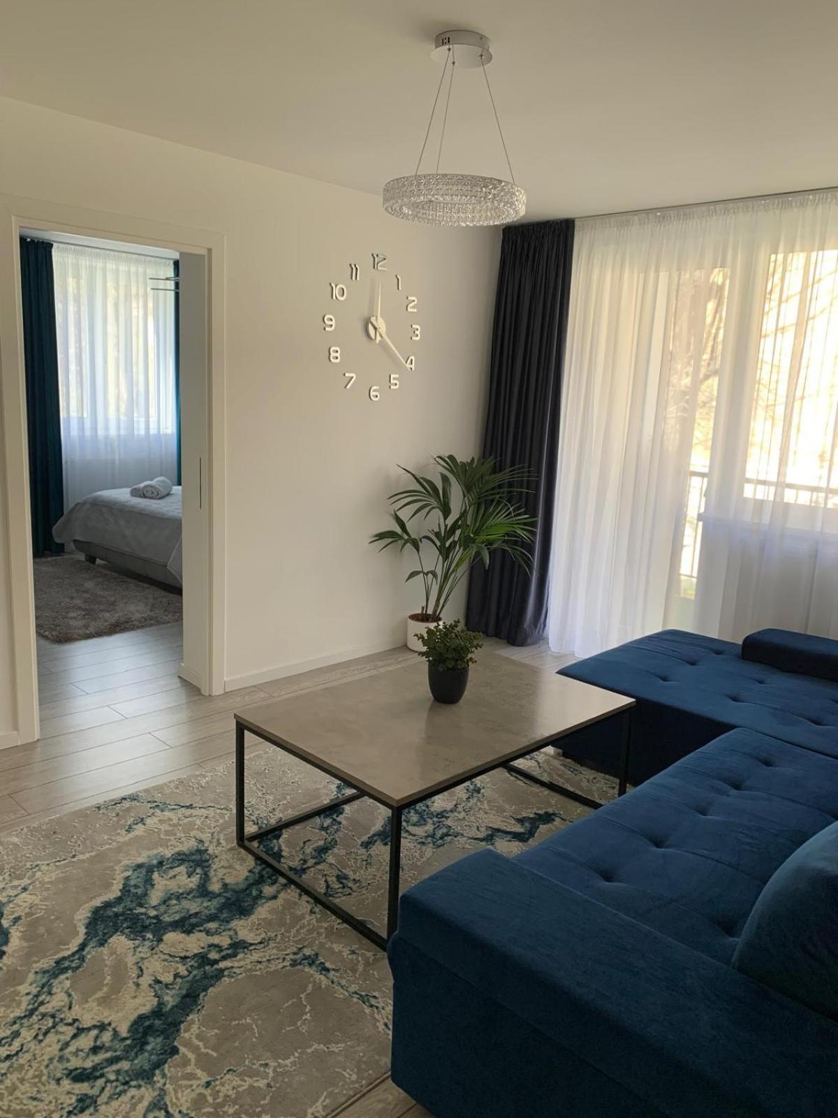 Rose Apartment П'ятра-Нямц Екстер'єр фото